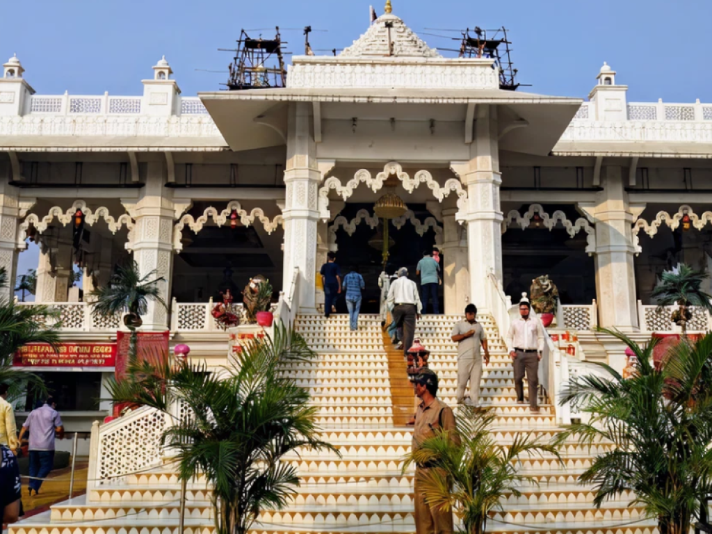 About-Shree-Narayani-Dham-Temple-1